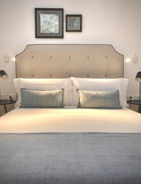 Normanni 5 Rooms & Apartment